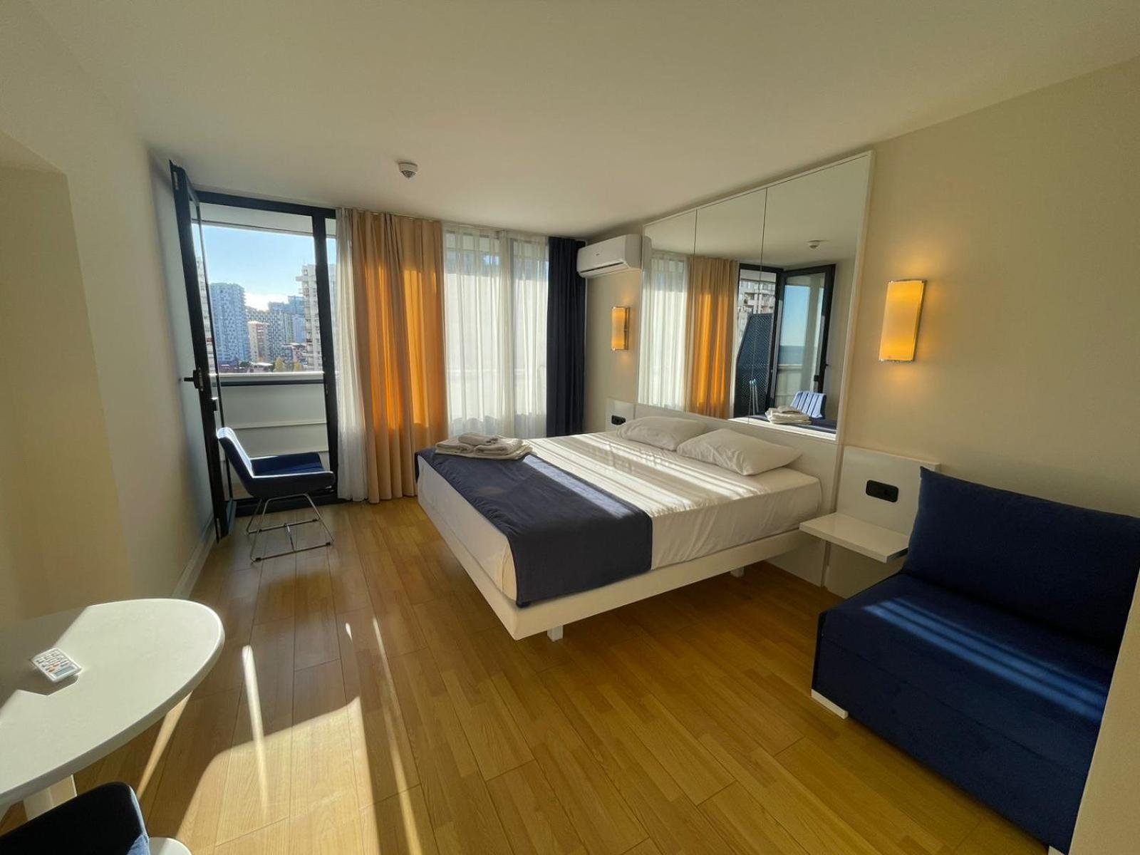 Orbi Aparthotel In Batum Dış mekan fotoğraf