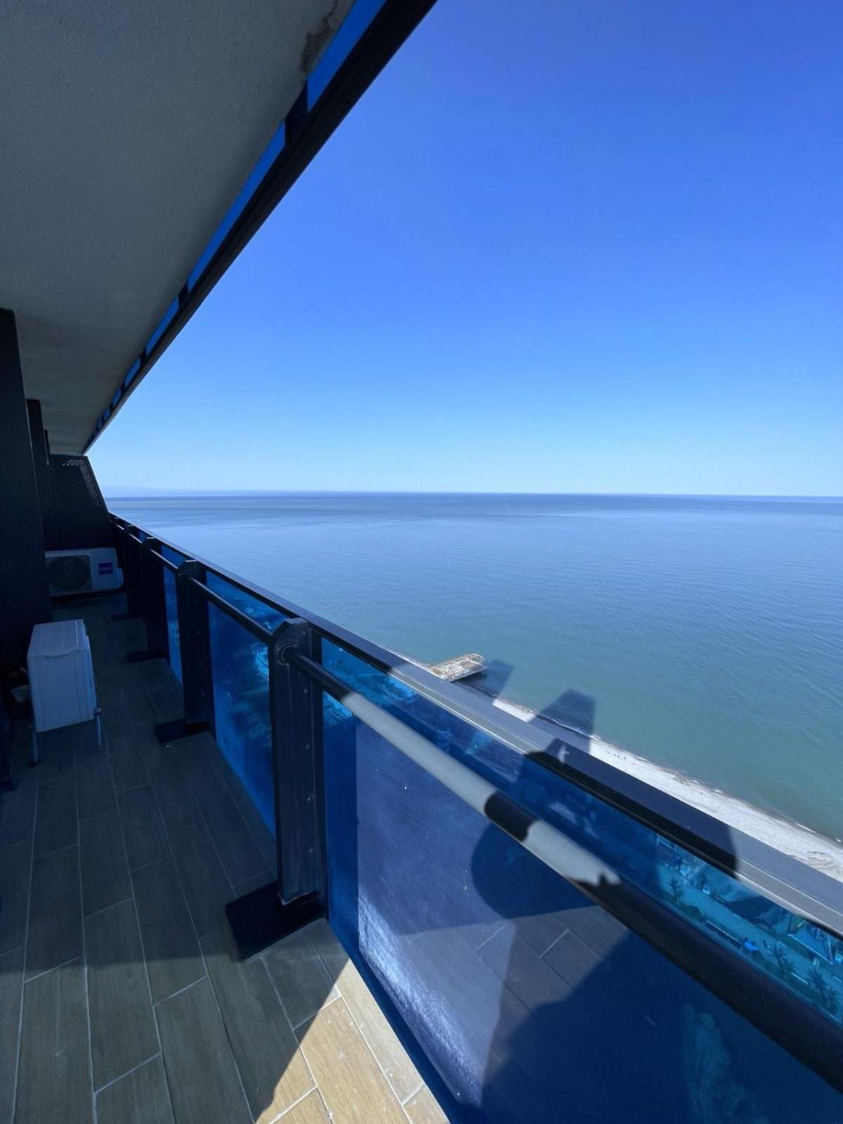 Orbi Aparthotel In Batum Dış mekan fotoğraf