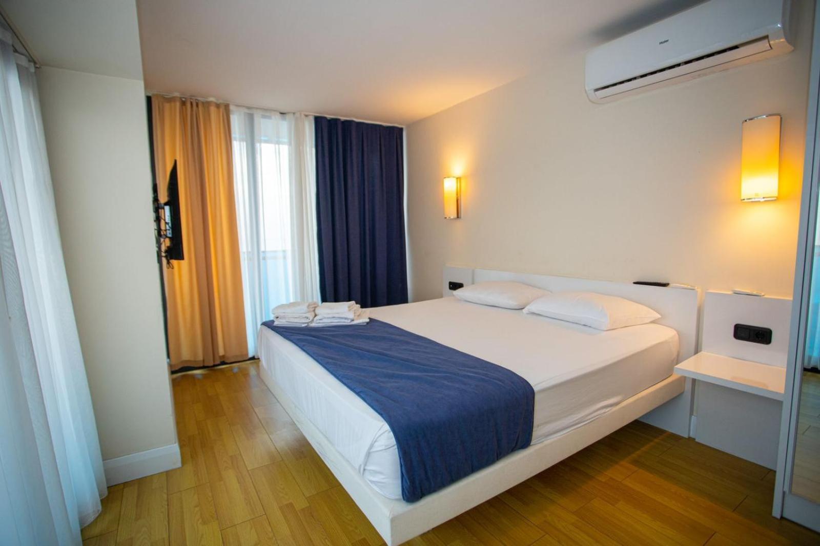 Orbi Aparthotel In Batum Dış mekan fotoğraf